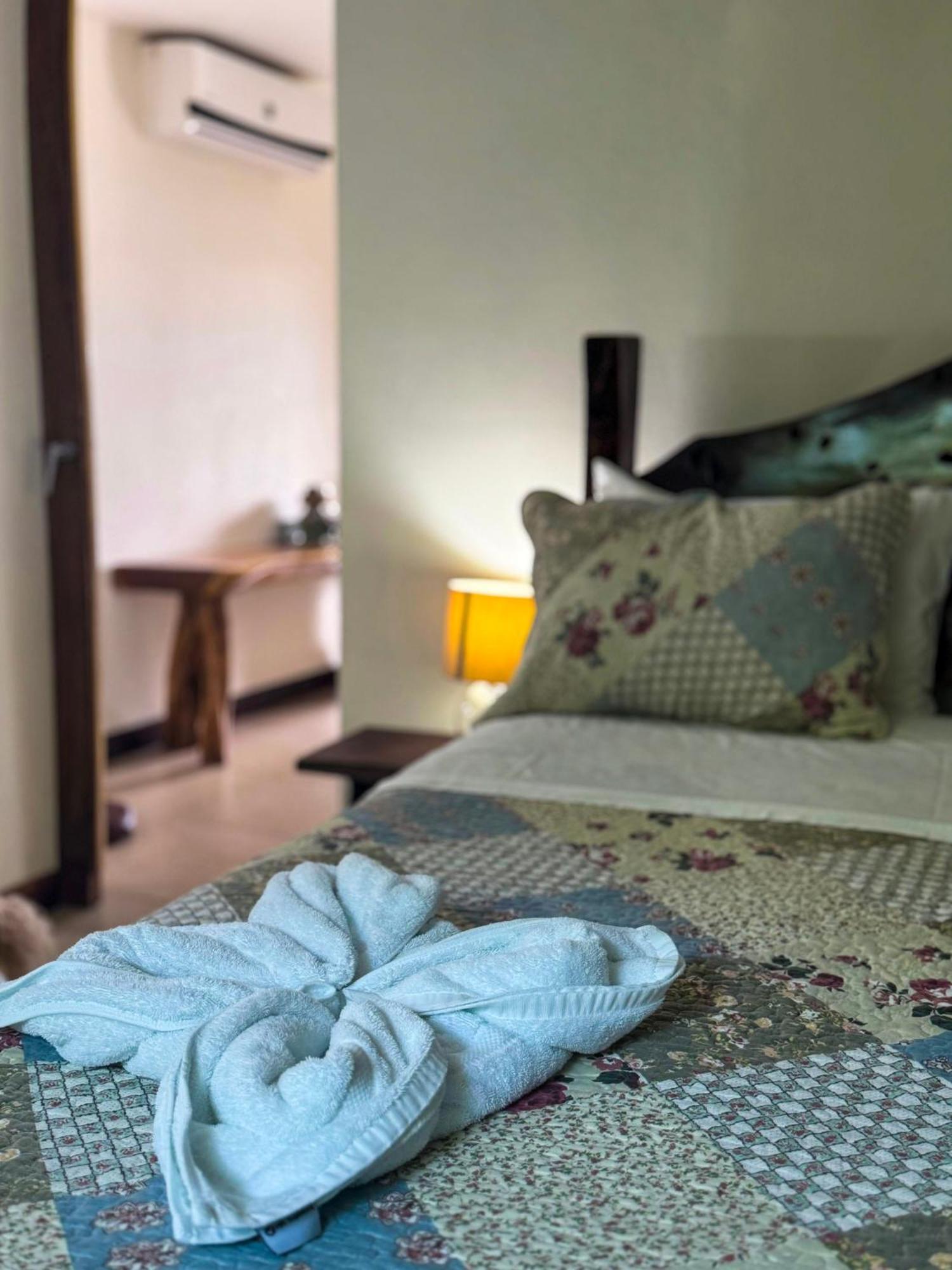 Cocobolo Beach Boutique Hotel San Juanillo 외부 사진